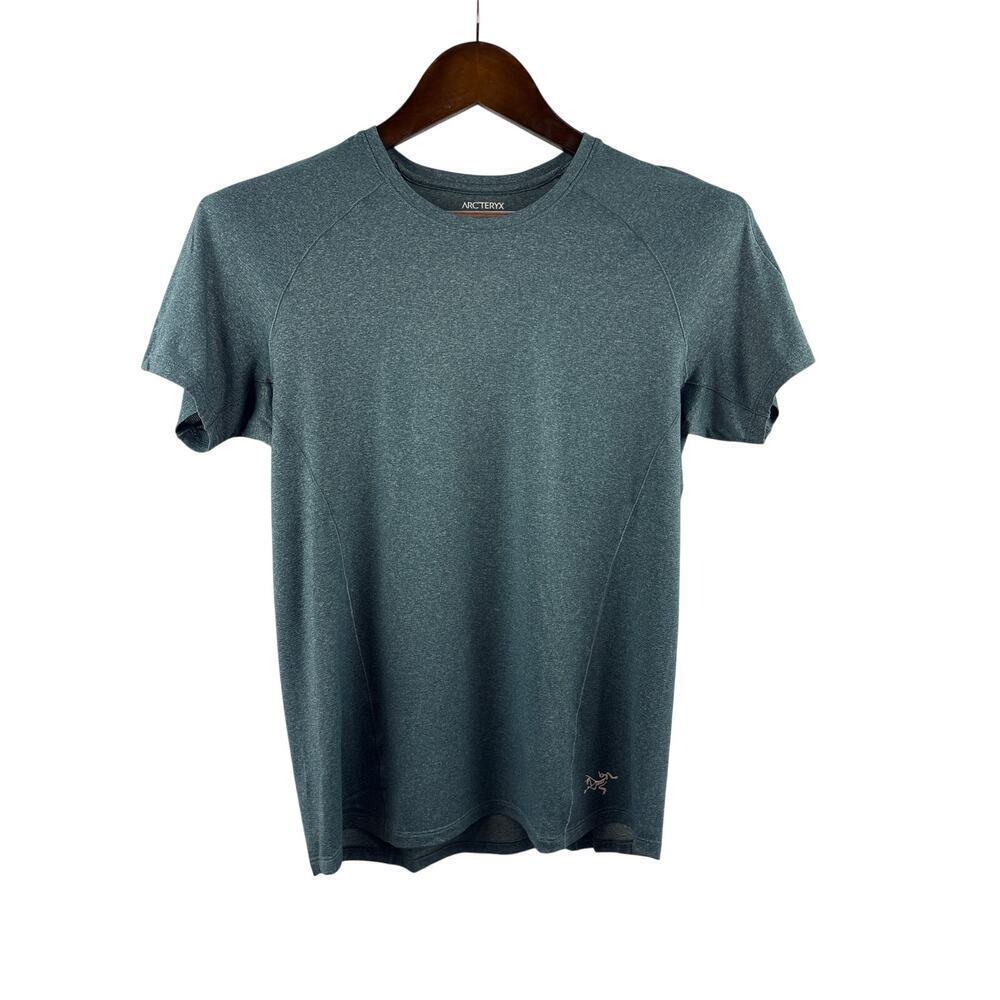 Women’s Arc’Teryx Small Dark Grey Short Sleeve Sports Shirt